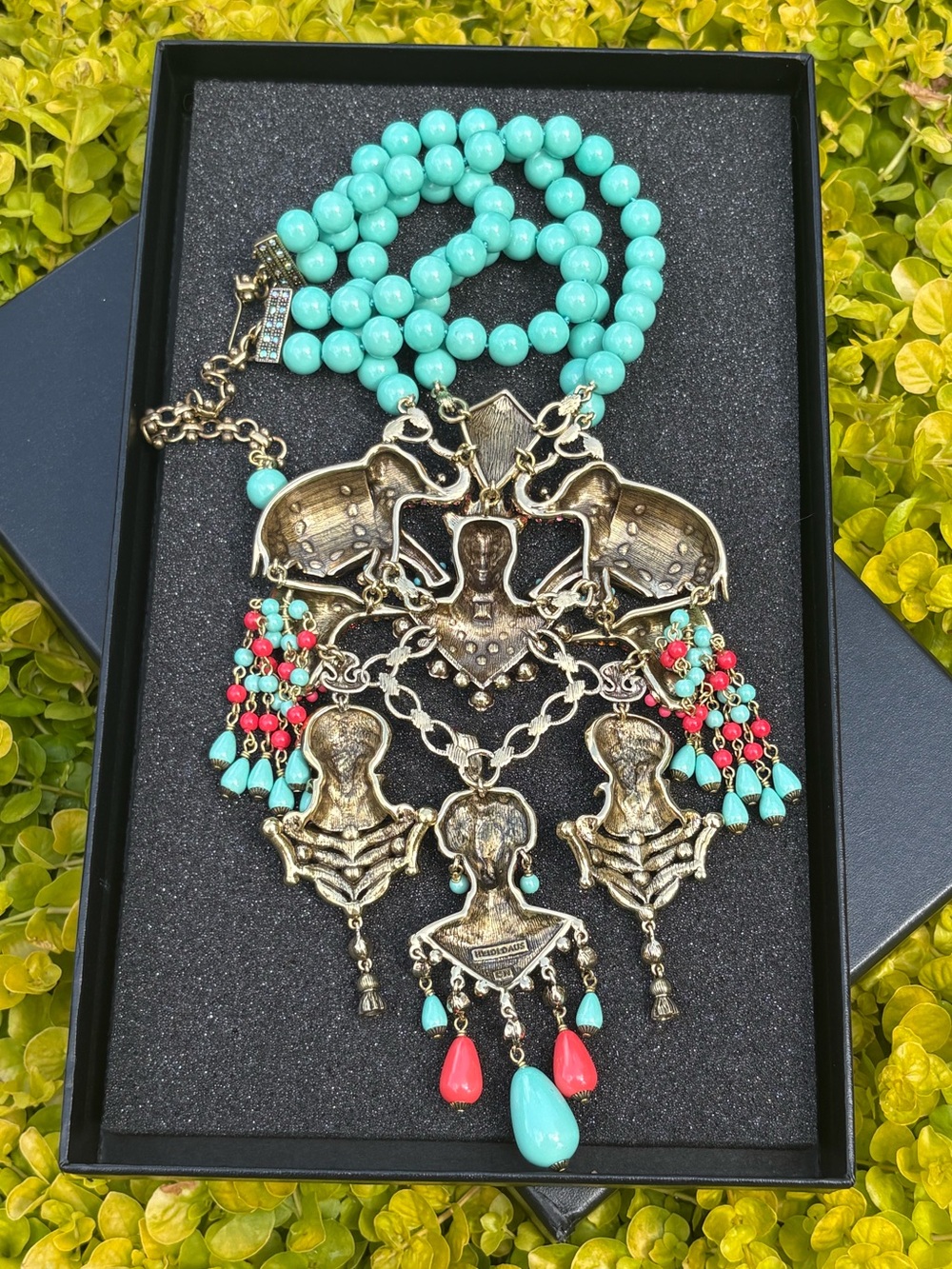 Heidi Daus 'Court of Critters' Pendant - Picture 10 of 12